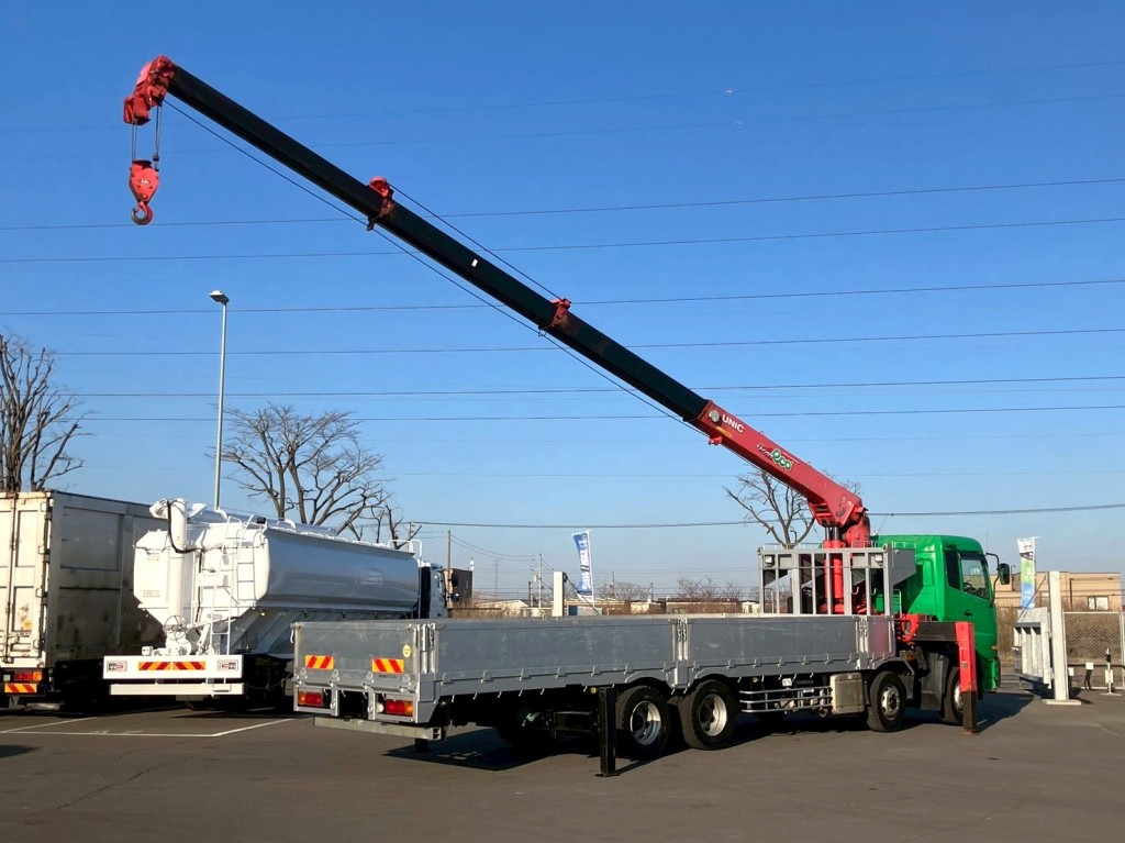 UDトラックス クオン QKG-CG5ZMの写真4