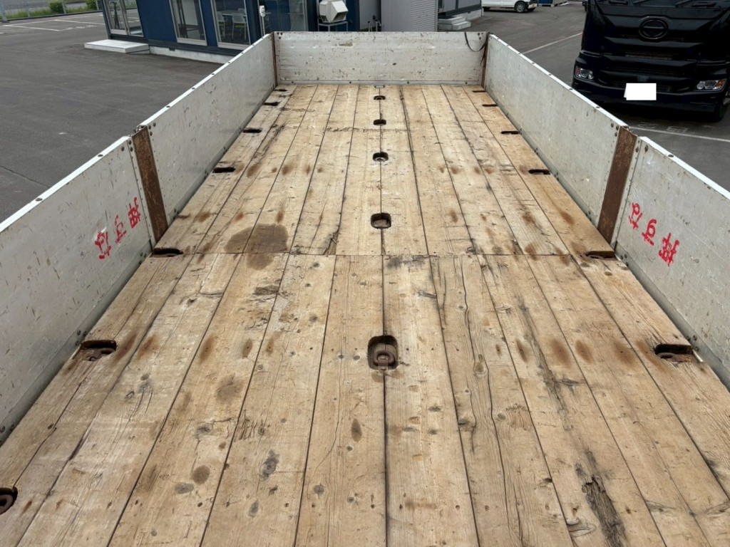 UDトラックス クオン QKG-CG5ZMの写真11