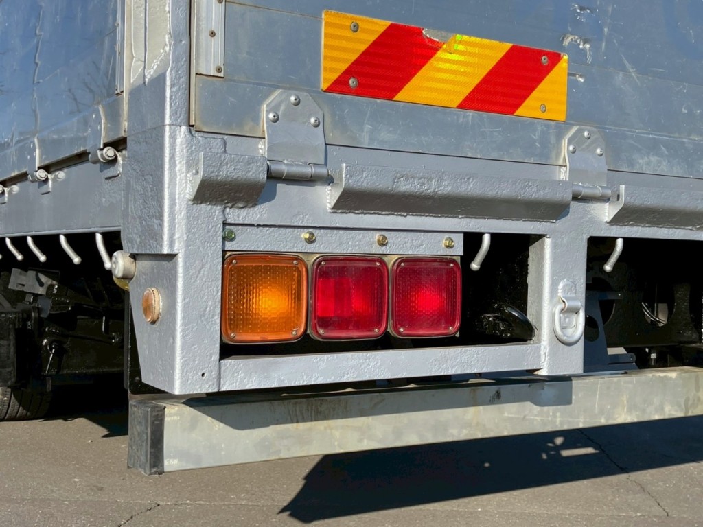 UDトラックス クオン QKG-CG5ZMの写真23