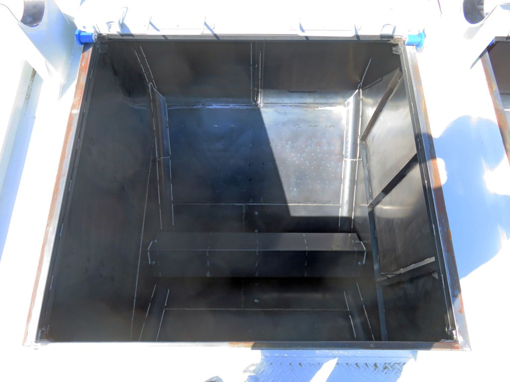 2室目|三菱 スーパーグレート 2KG-FV80VYPの写真12