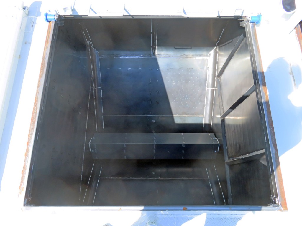 3室目|三菱 スーパーグレート 2KG-FV80VYPの写真13