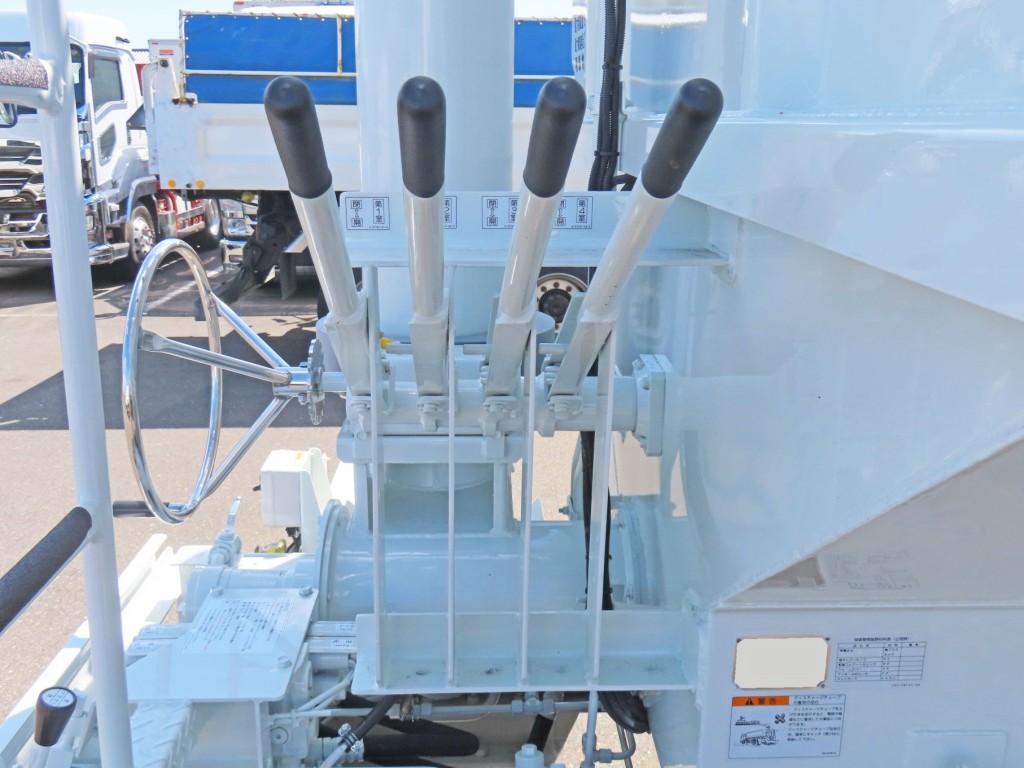 三菱 スーパーグレート 2KG-FV80VYPの写真17