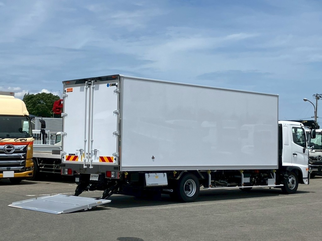 日野 レンジャー 2KG-FD2ABG(2WD)の写真4