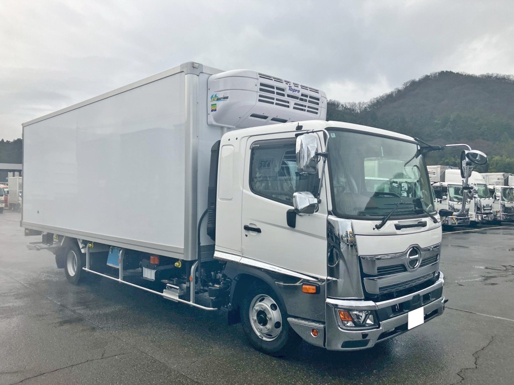 日野 レンジャー 2KG-FD2ABG(2WD)の写真2