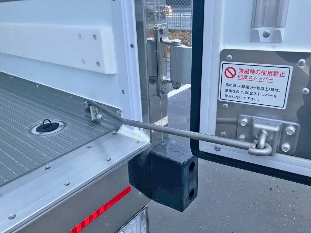 運転席側ストッパーの状態です。|日野 レンジャー 2KG-FD2ABG(2WD)の写真11