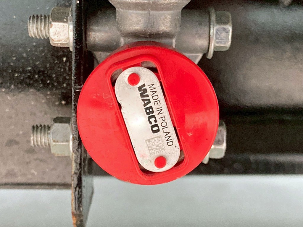 駐車ブレーキです。|東邦 TL48J9T2Sの写真21