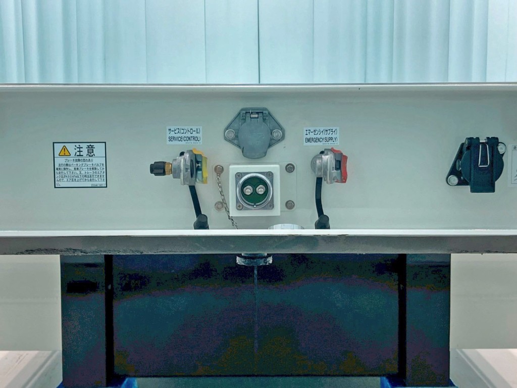 コネクター接続部です。(歩みは電気式です)|東邦  TL48J9T2Sの写真24