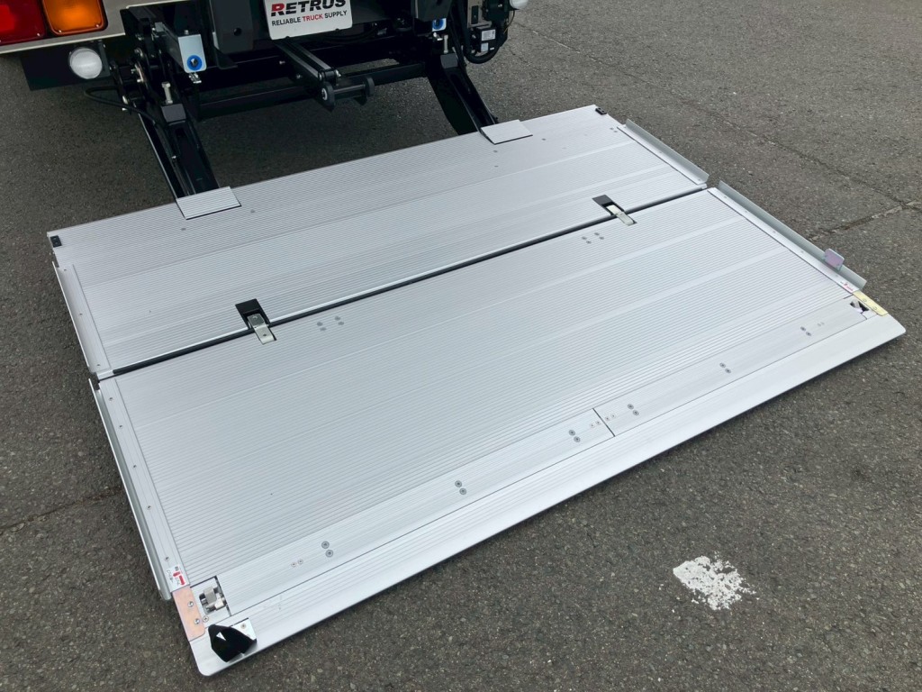 三菱 ファイター 2KG-FK65F(2WD)の写真16