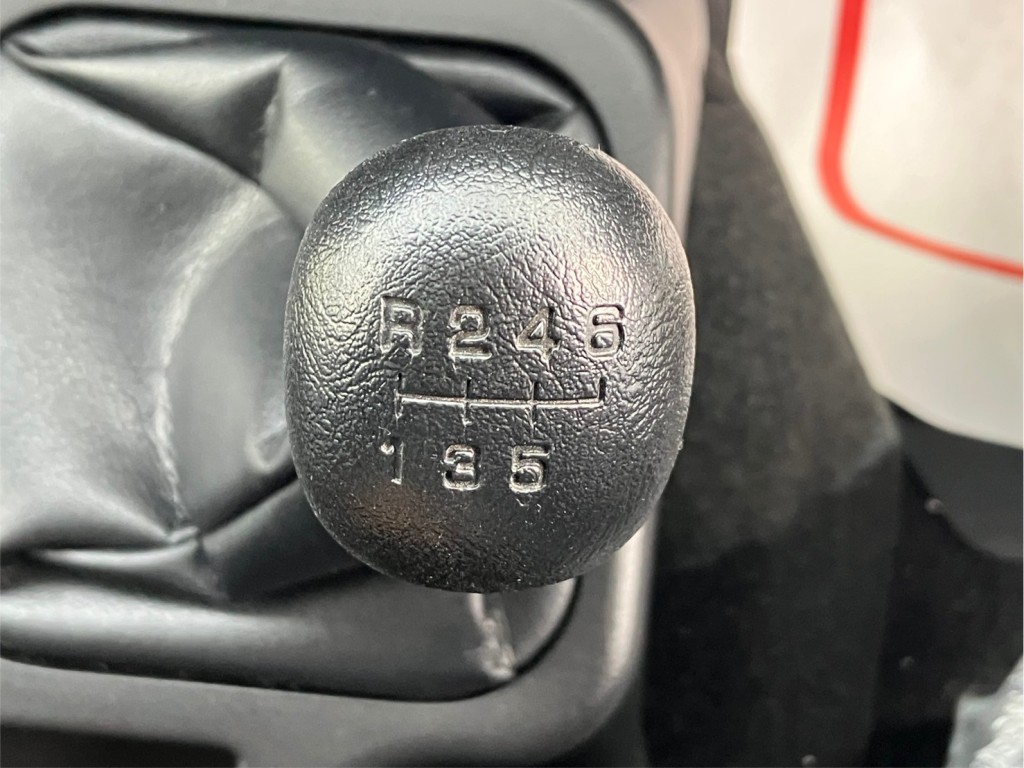 三菱 ファイター 2KG-FK65F(2WD)の写真30