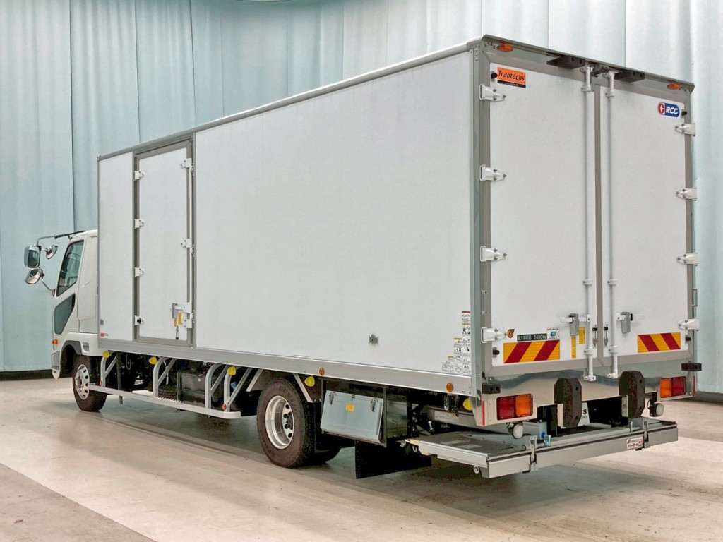 三菱 ファイター 2KG-FK65F(2WD)の写真3