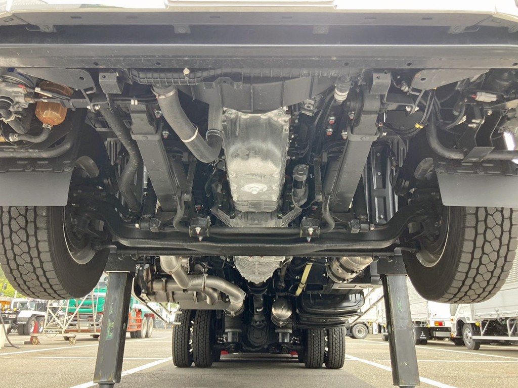 日野 プロフィア 2DG-FQ1AJCの写真8