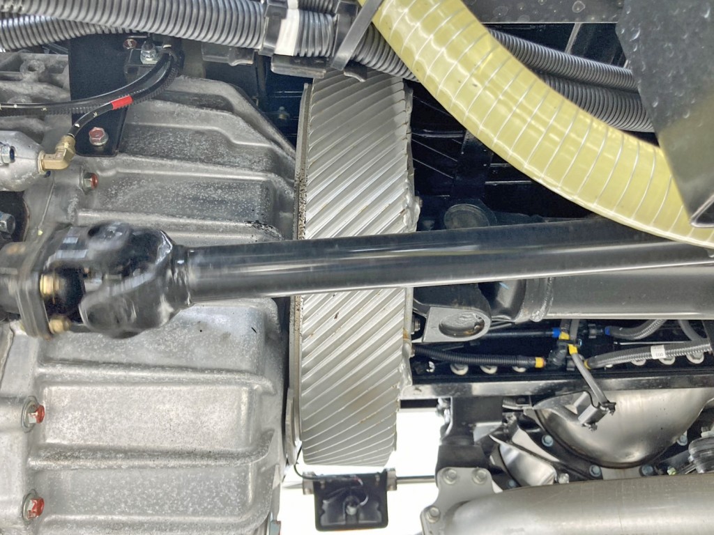 リターダ付きです。|日野 プロフィア 2DG-FQ1AJCの写真9