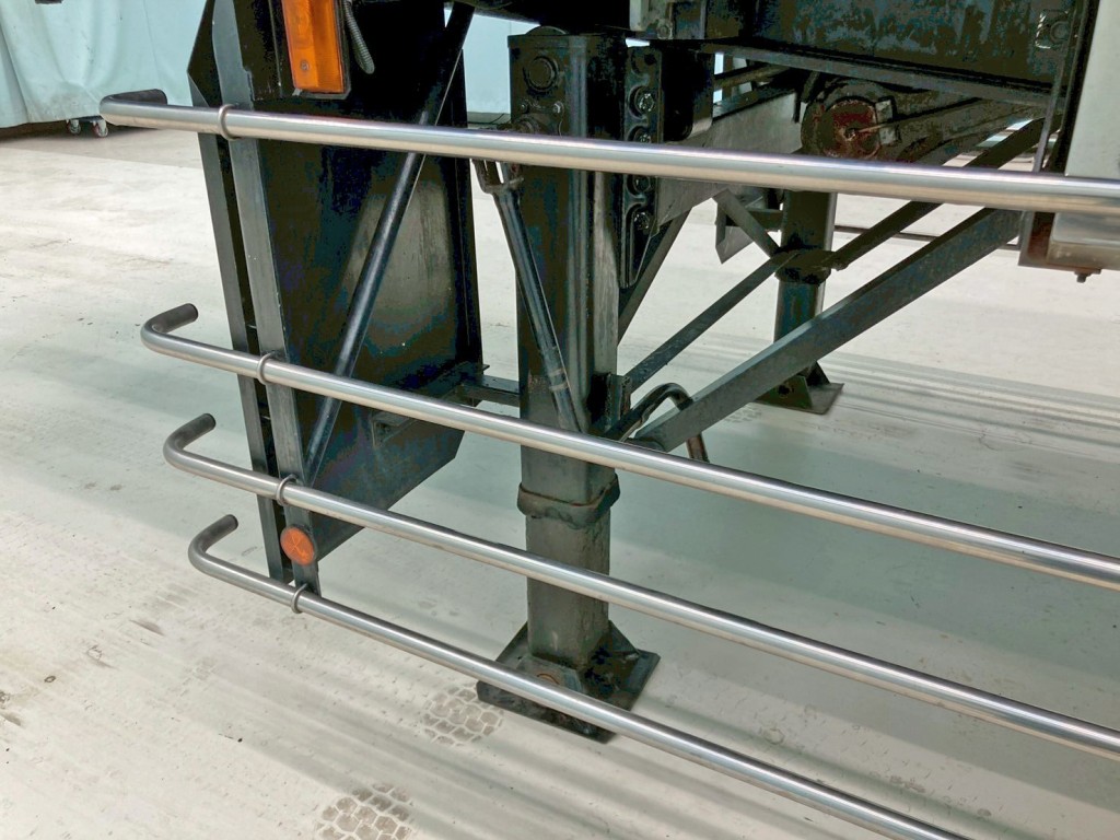 脚は手動式です。|東急  TF36H2C3の写真45