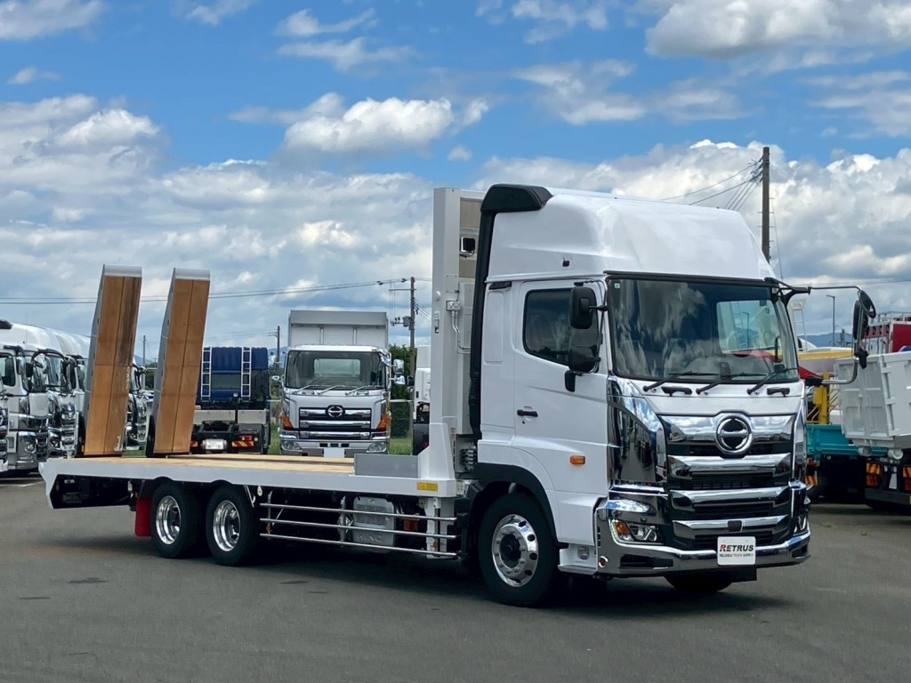 日野 プロフィア 2DG-FQ1AJCの写真2