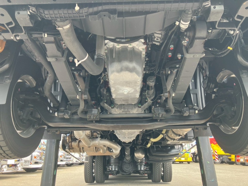 日野 プロフィア 2DG-FQ1AJCの写真8