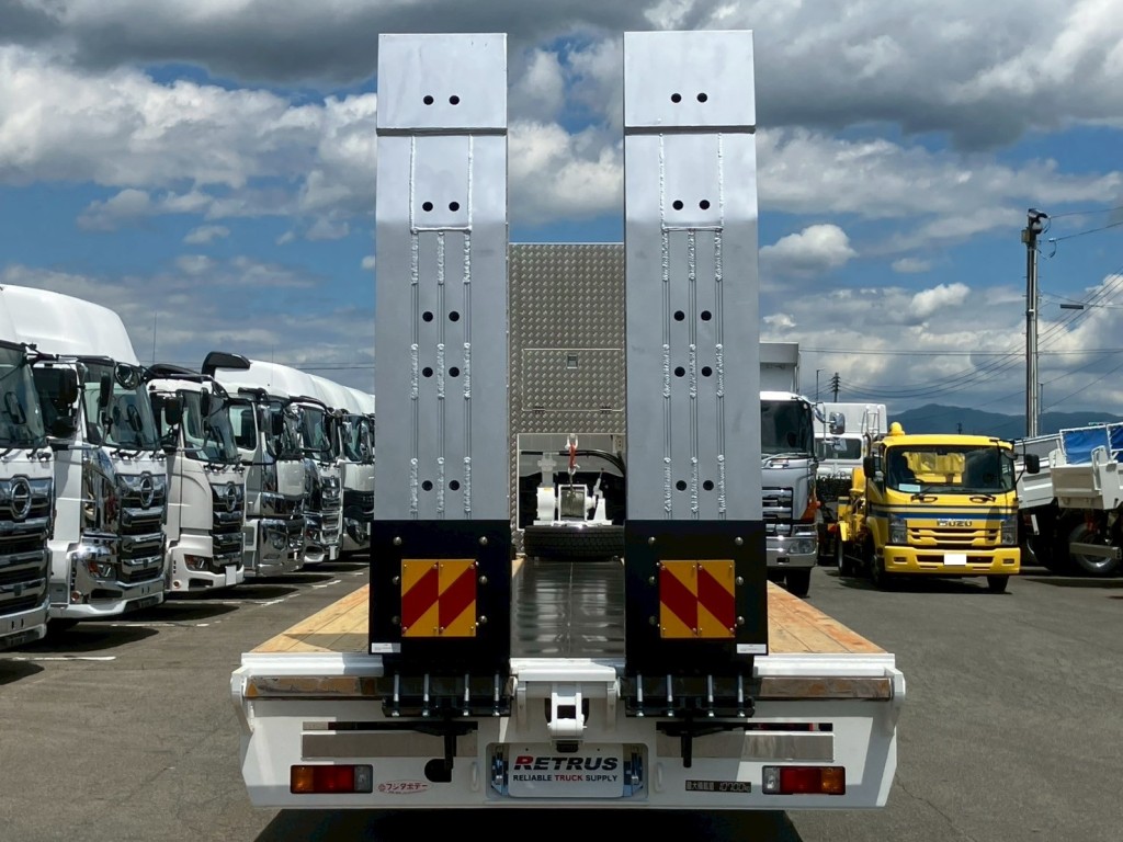 日野 プロフィア 2DG-FQ1AJCの写真13