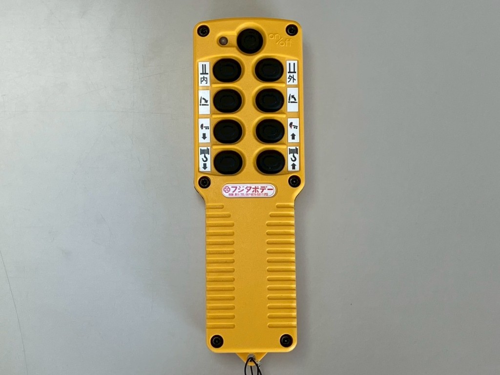 日野 プロフィア 2DG-FQ1AJCの写真26