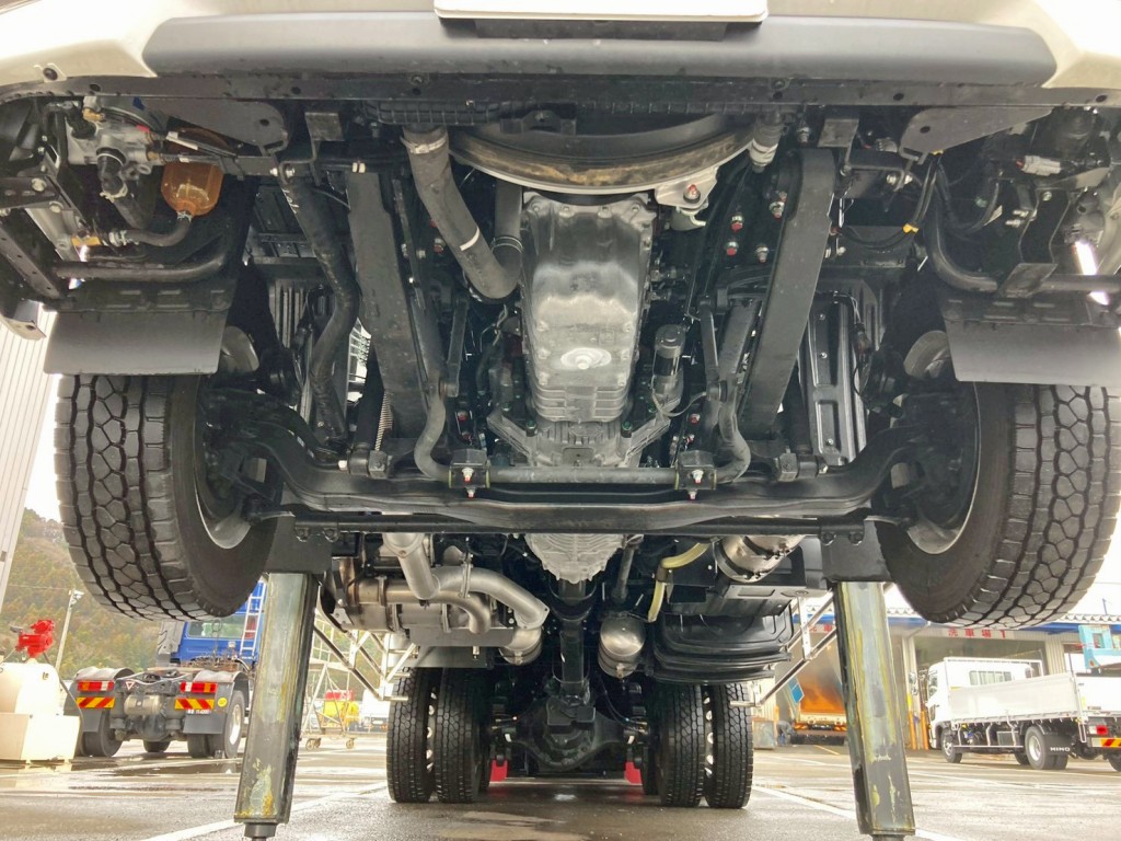 日野 プロフィア 2DG-FS1AJEの写真8