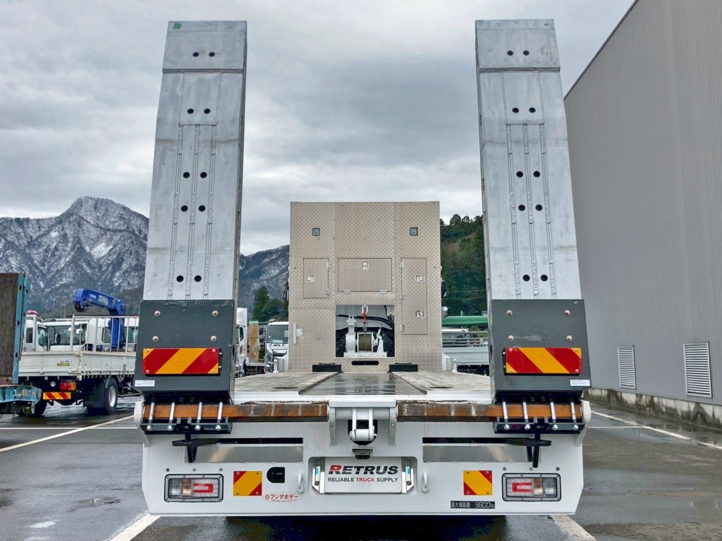 オートスライド機能付きです。(歩みを広げた状態です)|日野 プロフィア 2DG-FS1AJEの写真16