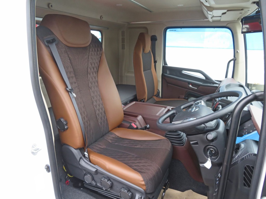 日野 レンジャー 2KG-FE2ACAの写真6