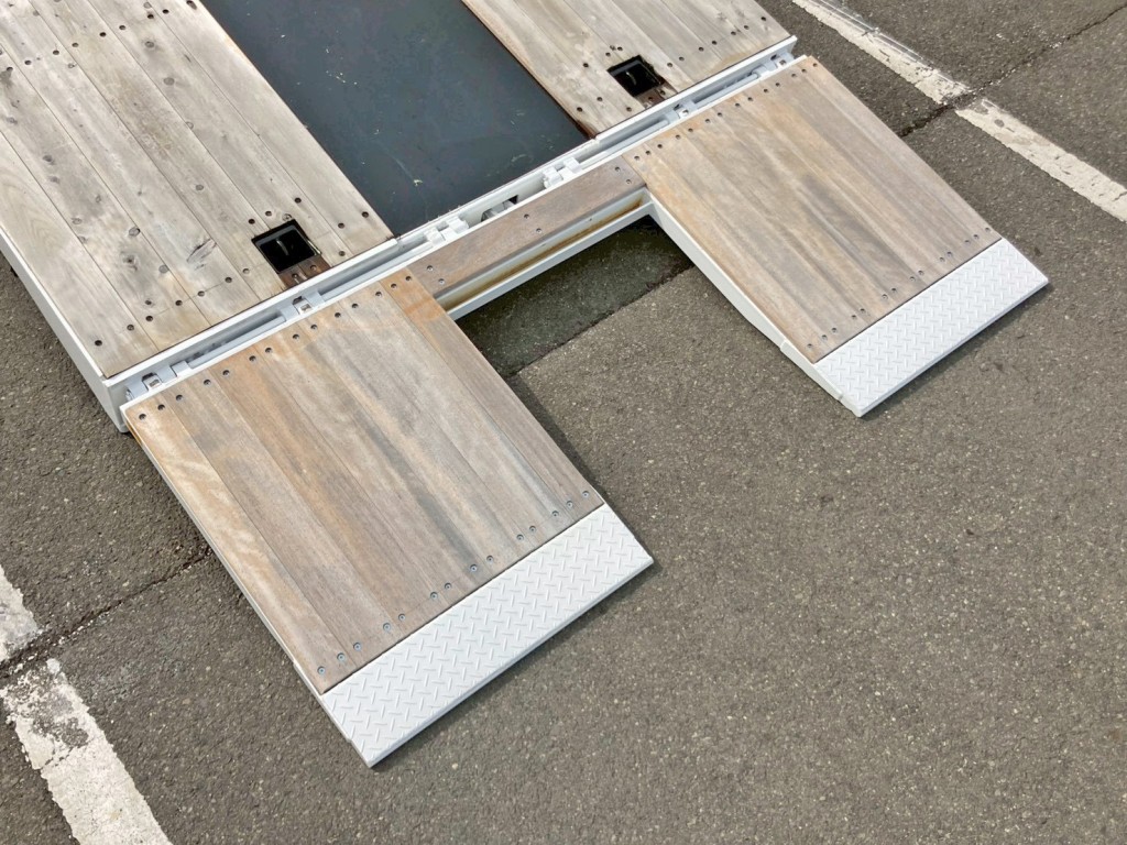 自動歩みです。|日野 プロフィア 2DG-FW1AHCの写真15