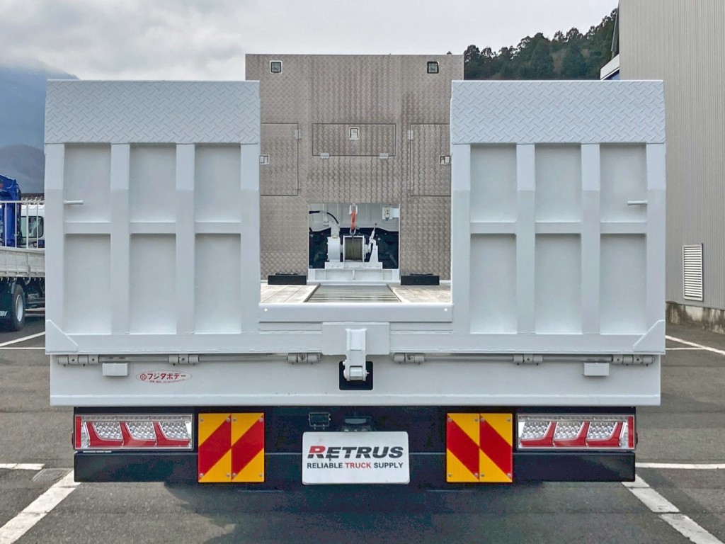 リヤ周りの状態です。|日野 プロフィア 2DG-FW1AHCの写真16