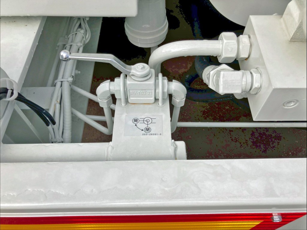 油圧の開閉バルブです。|トレクス  FFB12402の写真25