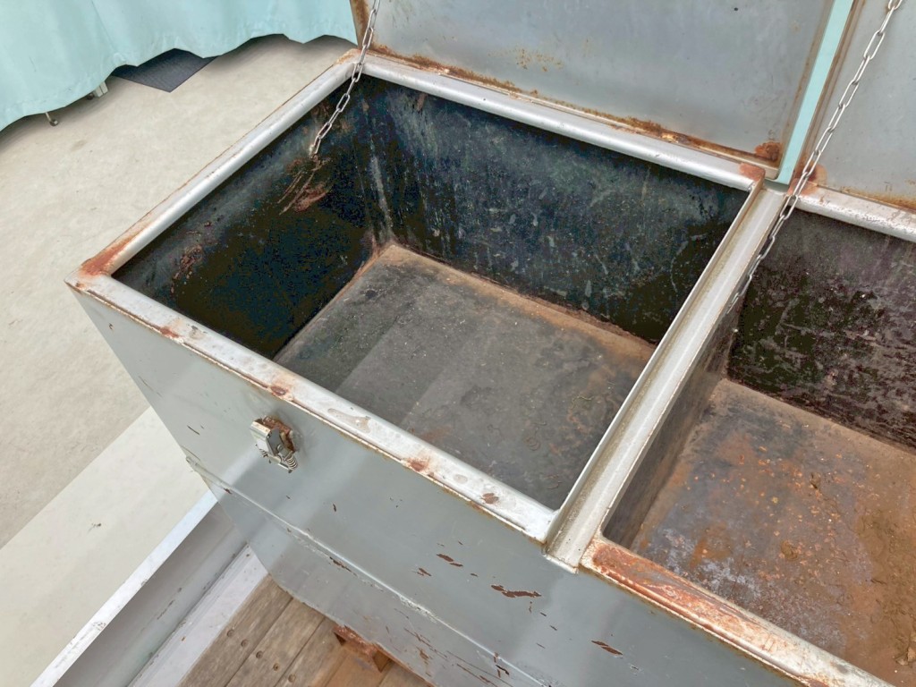 工具箱内部の状態です。(助手席側)|フルハーフ DFPDG241A改の写真21