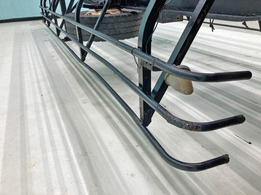 助手席側サイドバンパーに曲がりがあります。|日通 NT2340の写真26