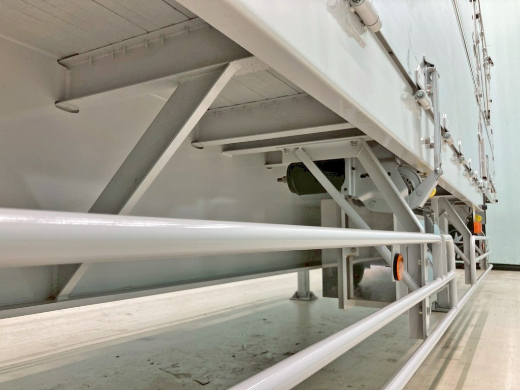 シャーシとネタの状態です。(横ネタは鉄製です)|東邦 TE28H8C21改の写真7