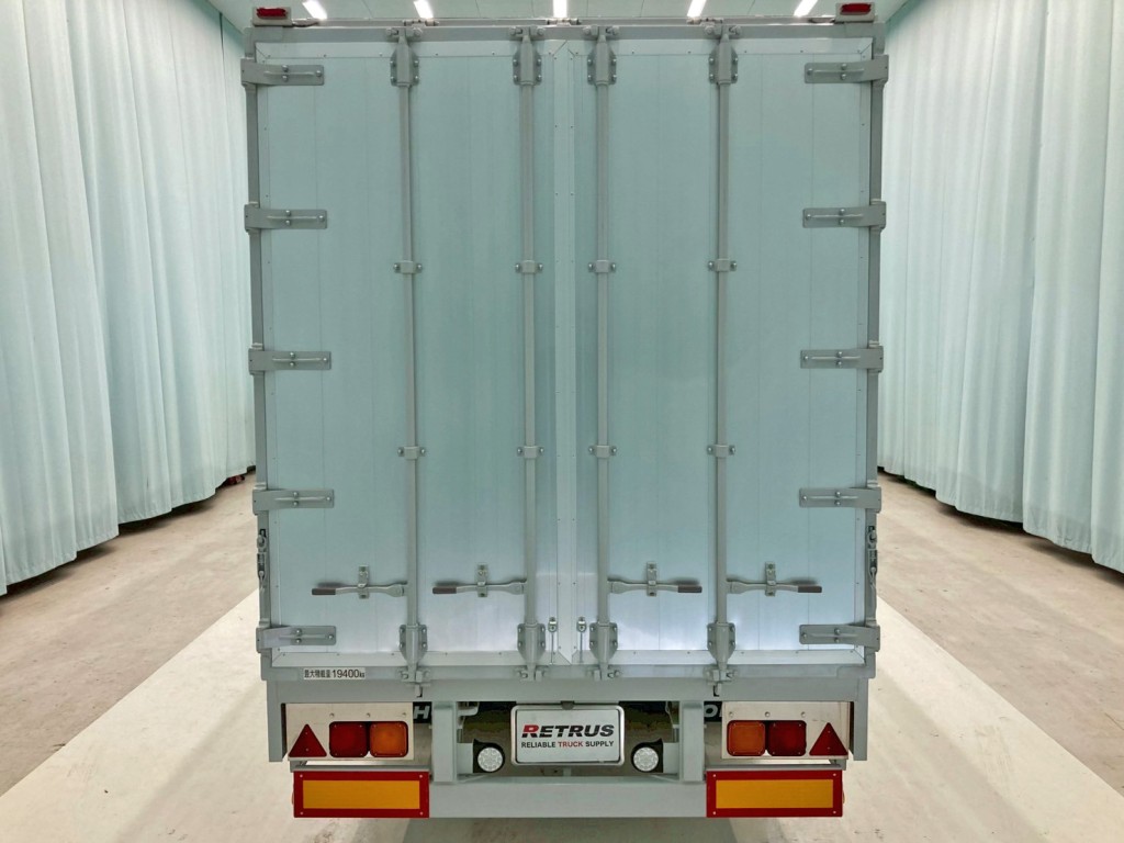 リヤ蝶番・ハンマーロック・キャッチはステンレス製です。|東邦 TE28H8C21改の写真11