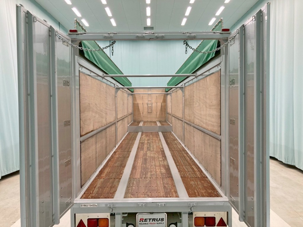 床は板張りです。(コボレーンを立てた状態です)|東邦 TE28H8C21改の写真13