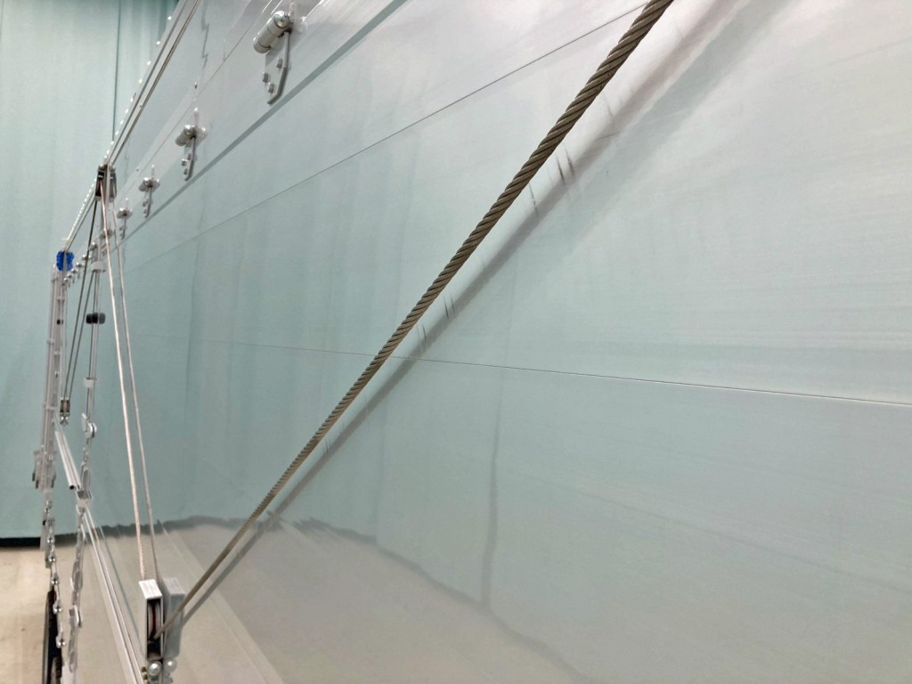 運転席側中央アオリ前方にキズ有り。|東邦 TE28H8C21改の写真36