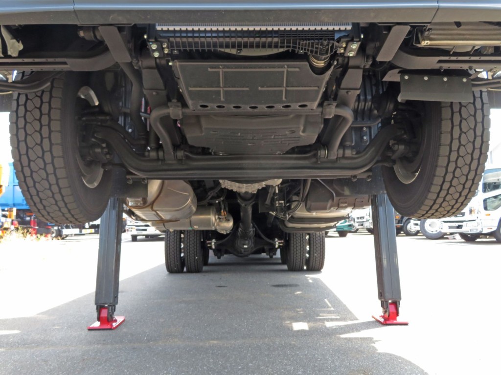 三菱 スーパーグレート 2PG-FY80VYの写真13