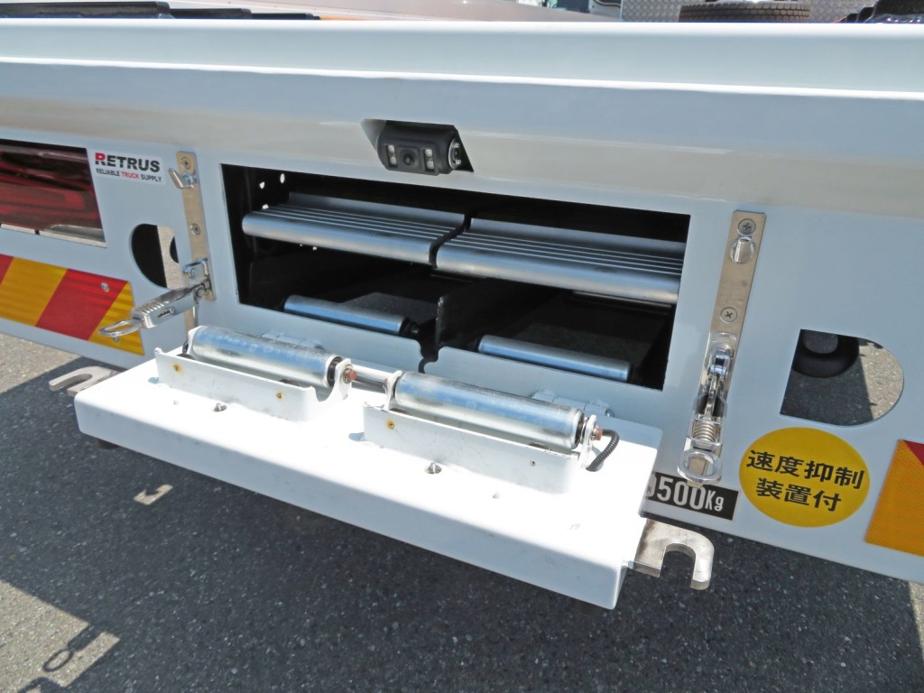 歩み収納箇所です。|三菱 スーパーグレート 2PG-FY80VYの写真33