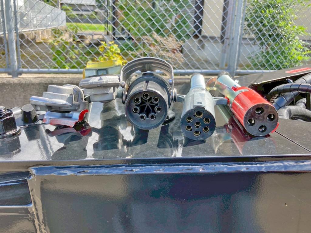 接続コネクターです。|トレクス  FFB12402の写真17