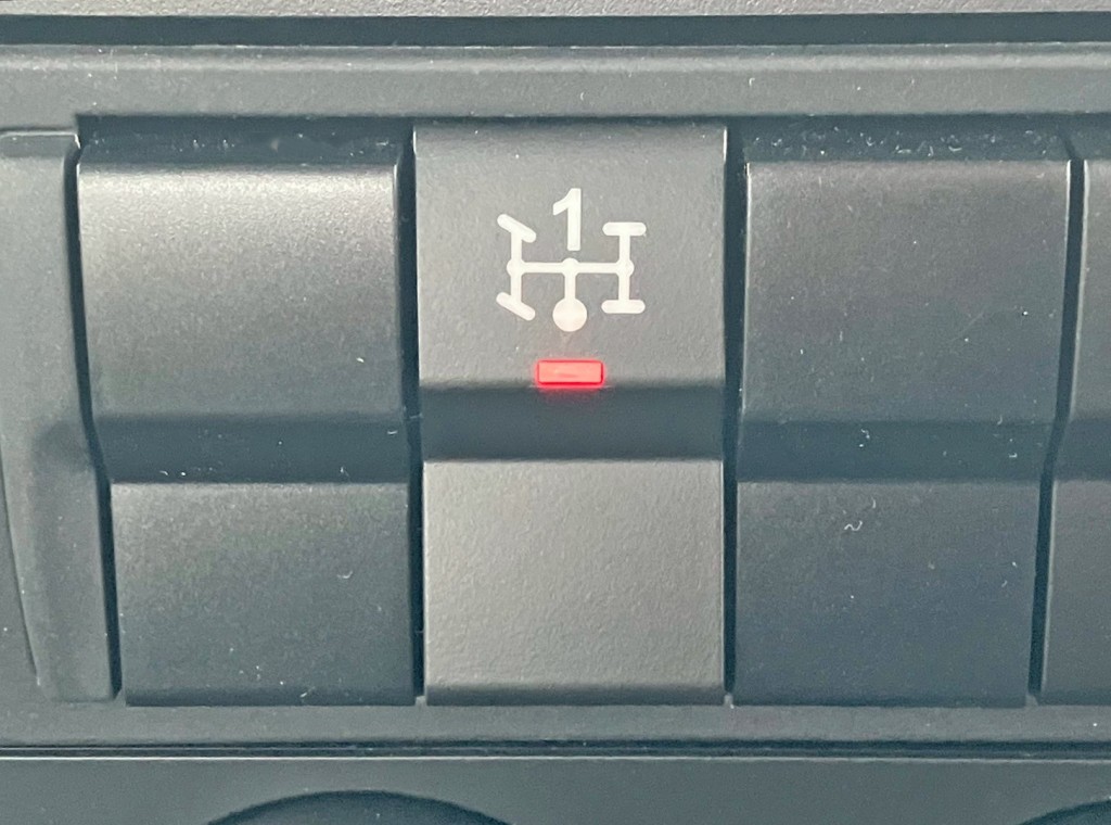 PTO付きです。|三菱 ファイター 2KG-FK65F(2WD)の写真11