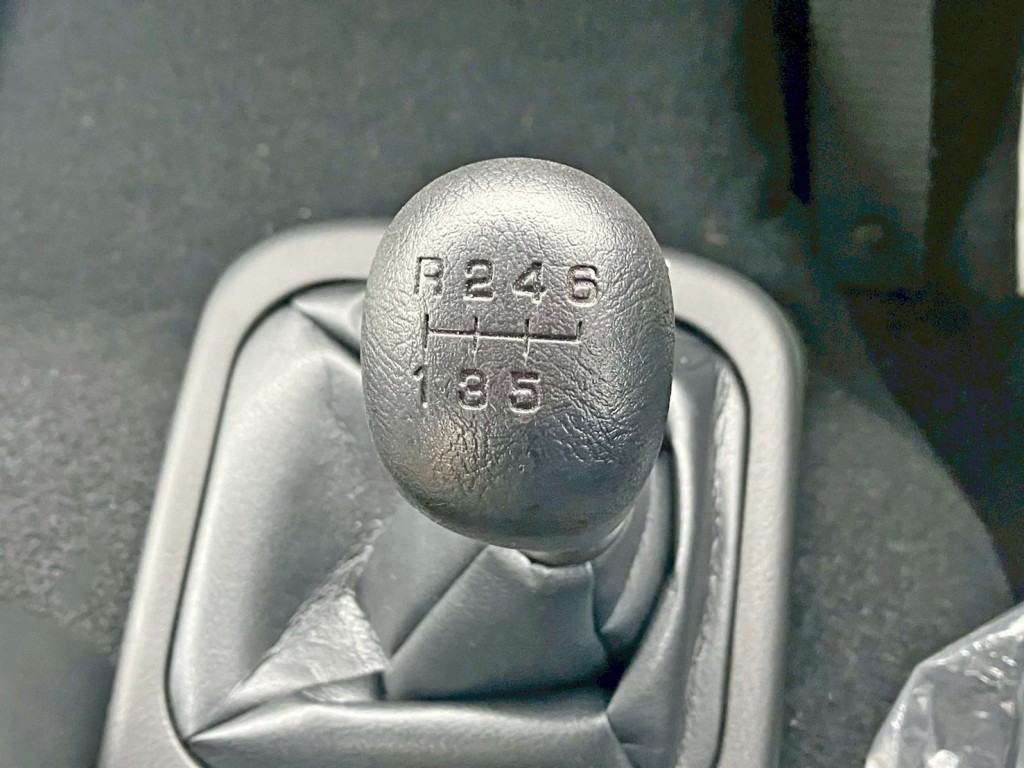 三菱 ファイター 2KG-FK65F(2WD)の写真16