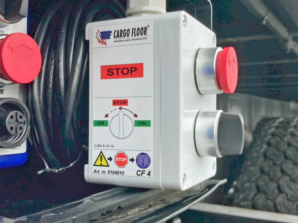 ムービングフロアーの操作説明図です。|トレクス  CTB34004の写真18