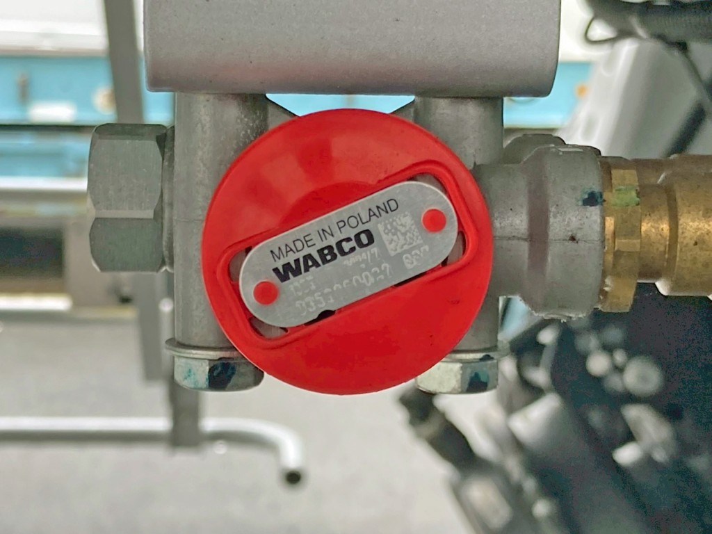 駐車ブレーキです。|トレクス  CTB34004の写真25