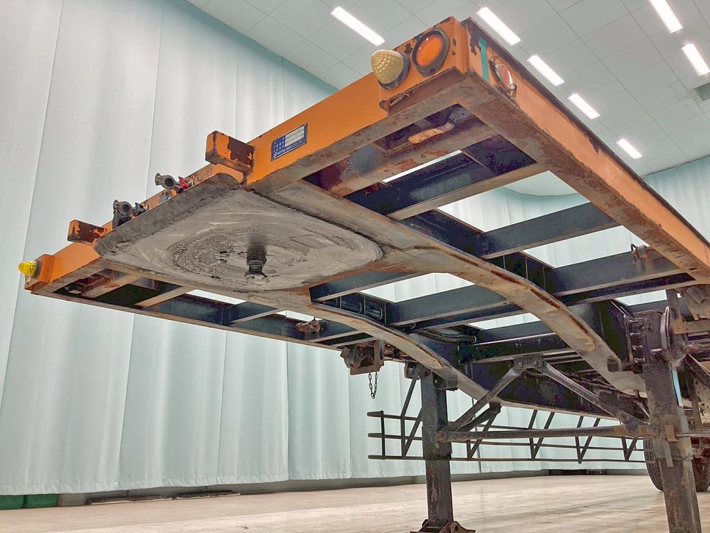 下回りの状態です。（前方）|日通  NT2142Cの写真8