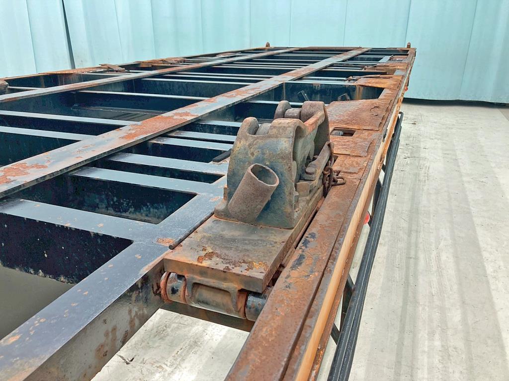 緊締装置は格納式です。|日通  NT2142Cの写真36