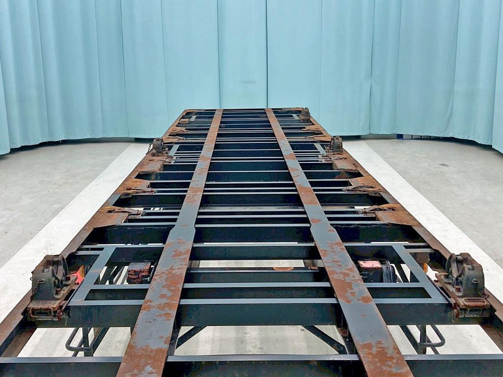 緊締装置は全部で3対あります。|日通  NT2142Cの写真38