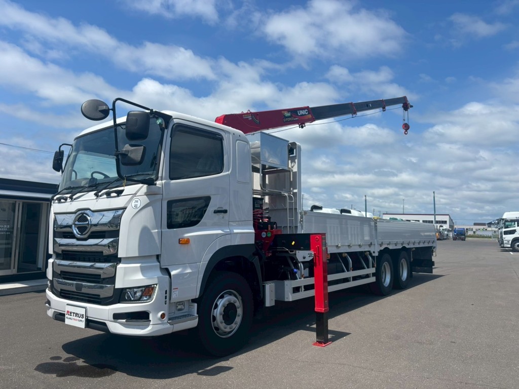 日野 プロフィア 2DG-FS1AHCの写真1