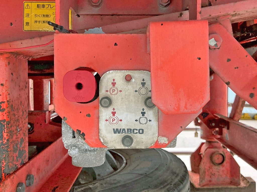 駐車ブレーキです。|コダイラ  KDL225Cの写真24