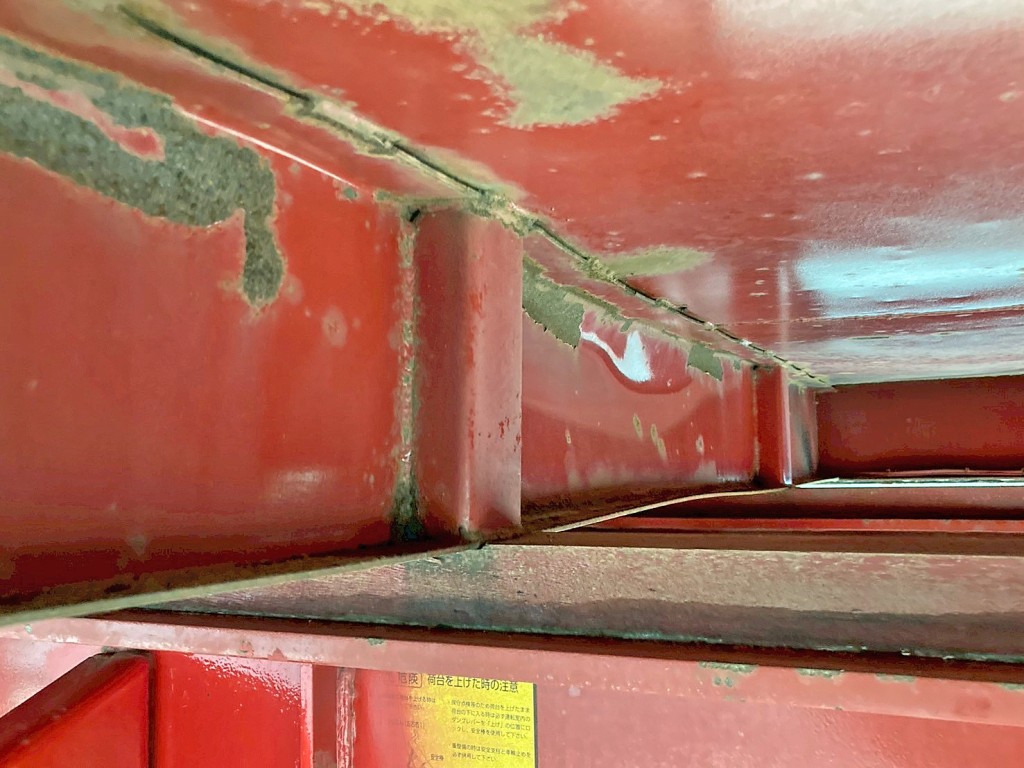 前方中央の横ネタに歪みがあります。(拡大図②)|東邦  TF36H2C3改の写真11