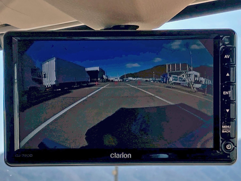 液晶バックモニター付きです。|日野 プロフィア 2KG-FW1AHCの写真20