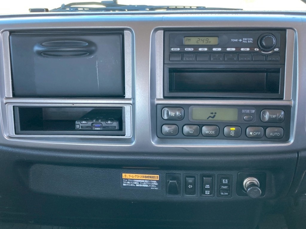インパネ廻り|日野 レンジャー TKG-FC9JKAA(2WD)の写真22