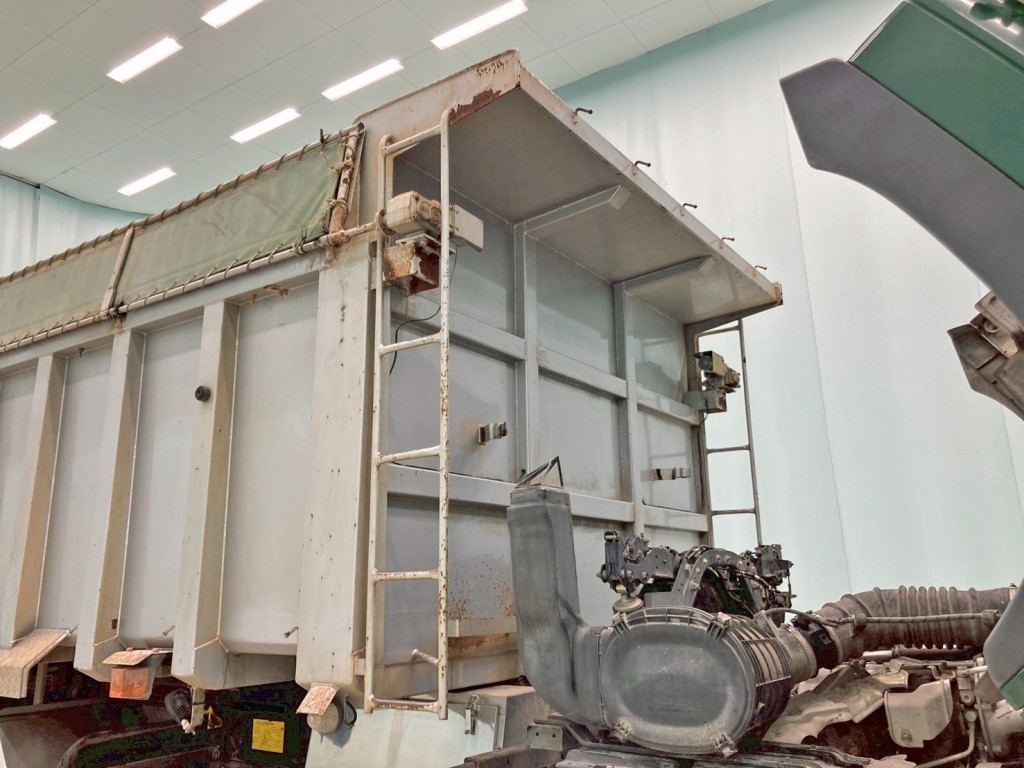 日野 プロフィア 2DG-FS1AGAの写真14