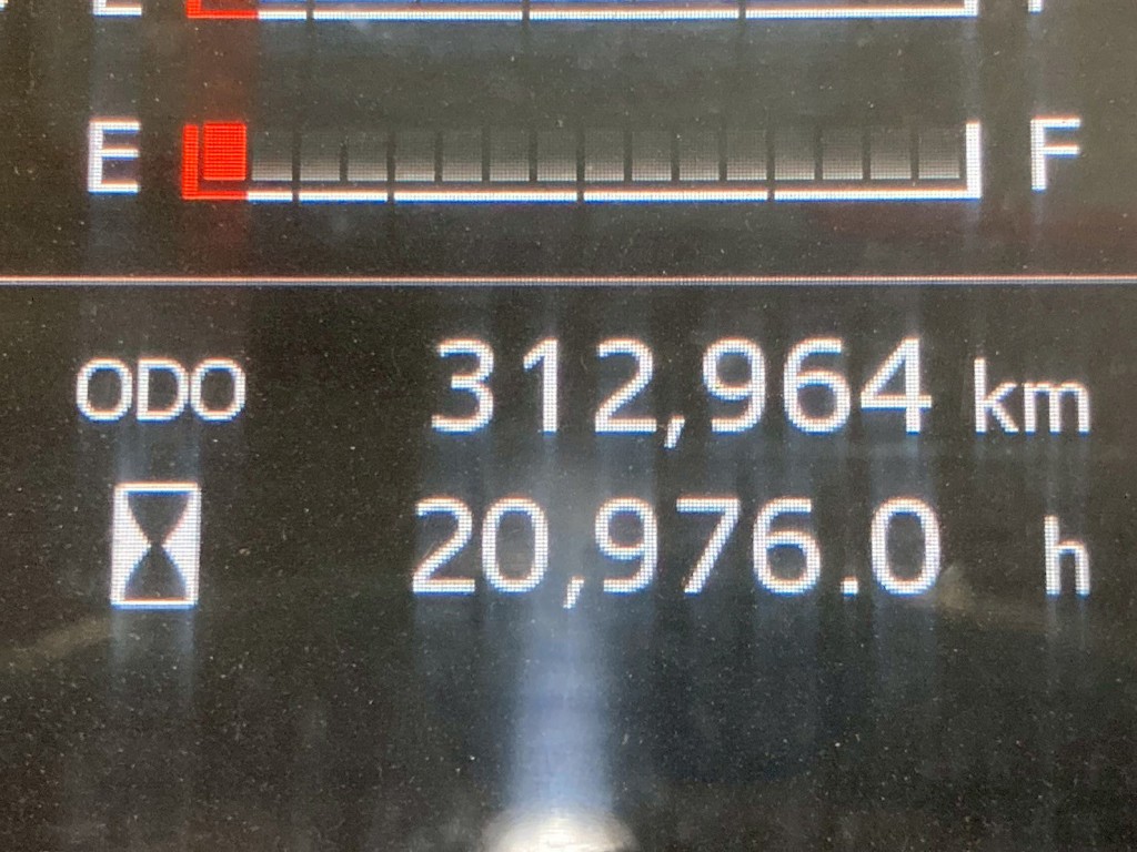 日野 プロフィア 2DG-FS1AGAの写真29